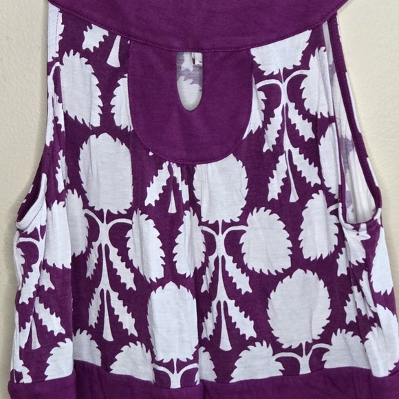 Merona | Purple & White Floral Halter Tank Top Size Small - Picture 2 of 4